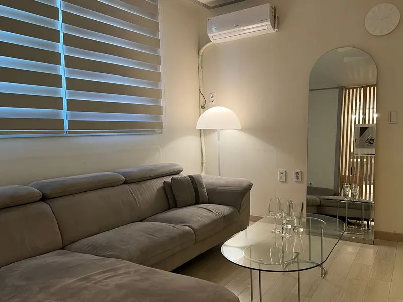 [Hwaseong] 2-room modern emotional accommodation #Dongtan Station #Lake Park 2