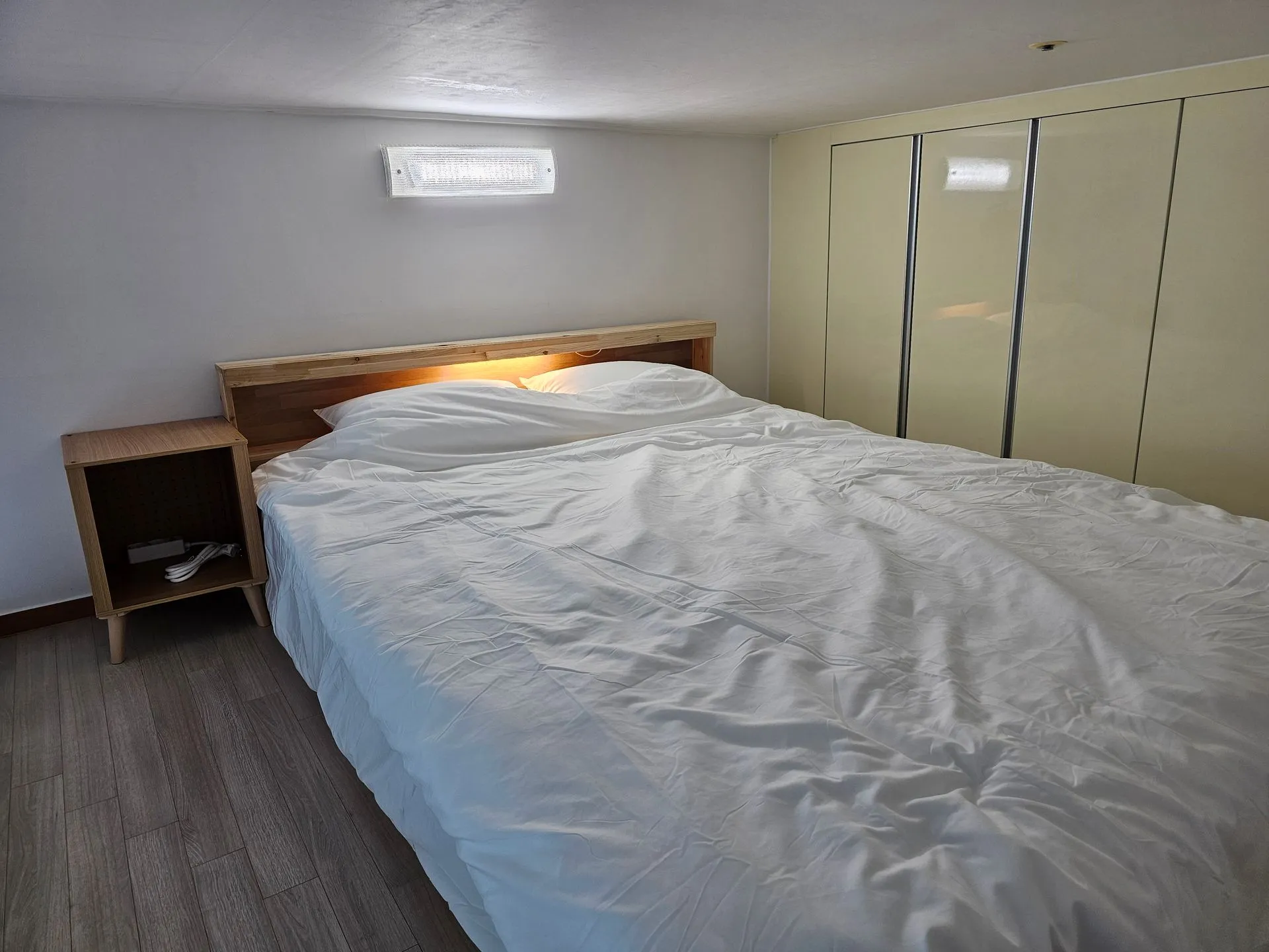 Officetel Studio in Yongin, Gyeonggi — 17m², sleeps 2, 1 bath