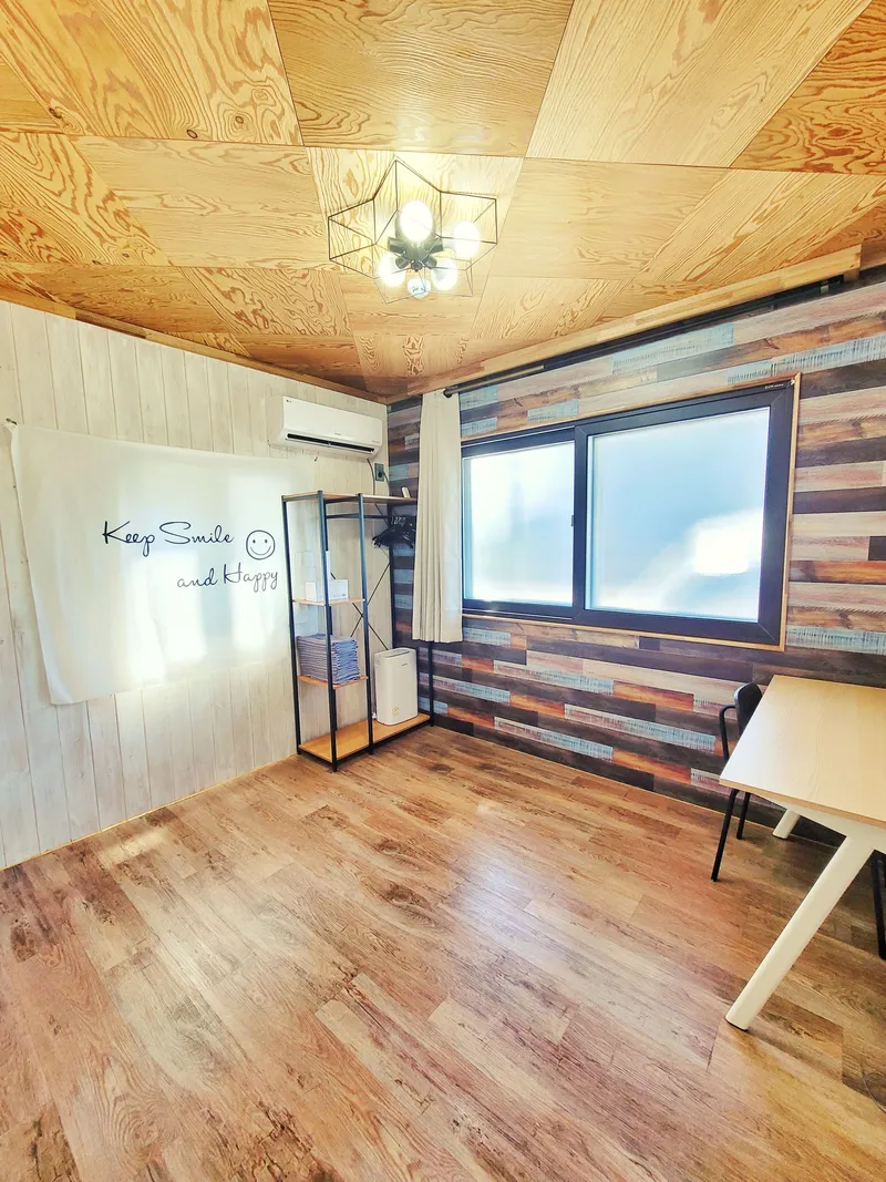 [Aewol, Jeju] Baby products, low-profile bed, built-in bathtub, BBQ, coastal road, 22 pyeong 28