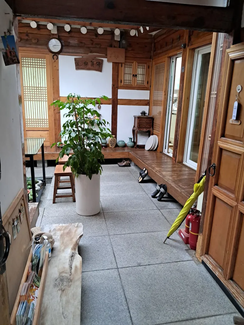 [Jongno, Seoul] A traditional Korean house located in the middle of Seochon, Gyeongbokgung Palace 31