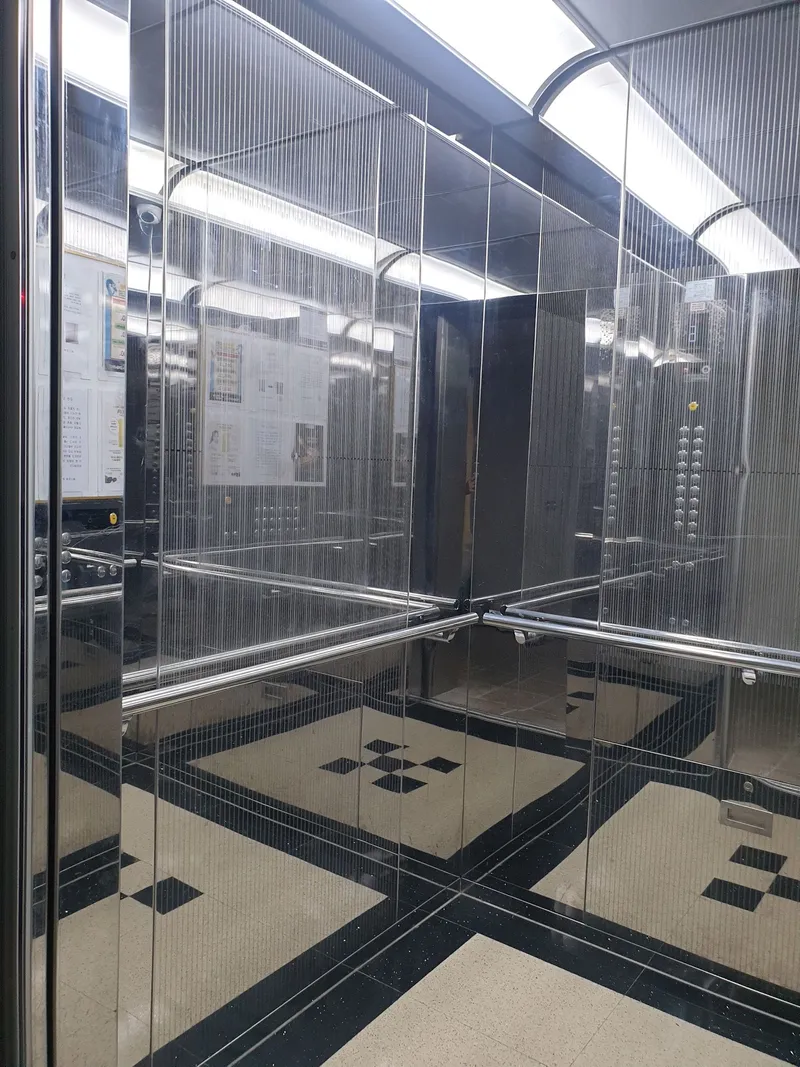 [Uijeongbu] Convenient 2-minute walk officetel with super-close proximity to the subway station and full options 30
