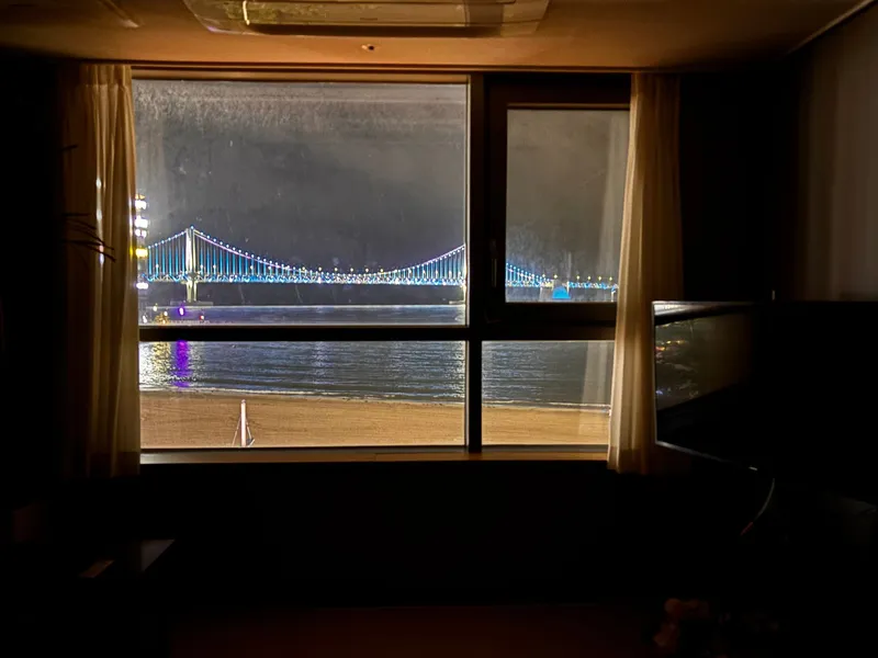 [Suyeong, Busan] Drone Show, Panoramic Ocean View, Two-Room Apartment, Free Parking, Review Check 28
