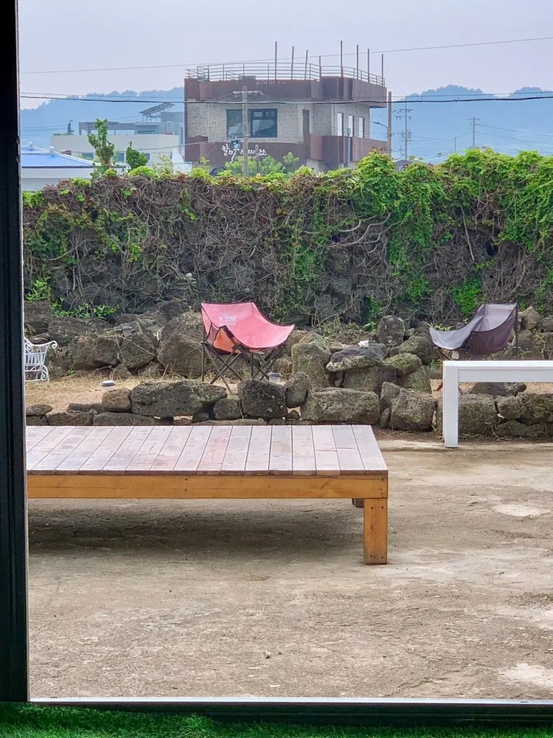 [제주 조천][북촌포구]바다거리 5초_트렌드 촌캉스 넓은마당 불멍,문어통발,낚시가능 169
