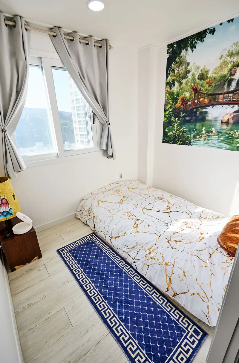 [Seodaemun, Seoul] PINE SECRET HOUSE (5 minutes from Hongik University Station, two-room balcony) 18