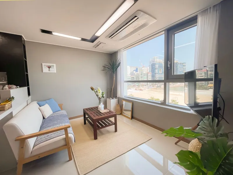 [Suyeong, Busan] Drone Show, Panoramic Ocean View, Two-Room Apartment, Free Parking, Review Check 33