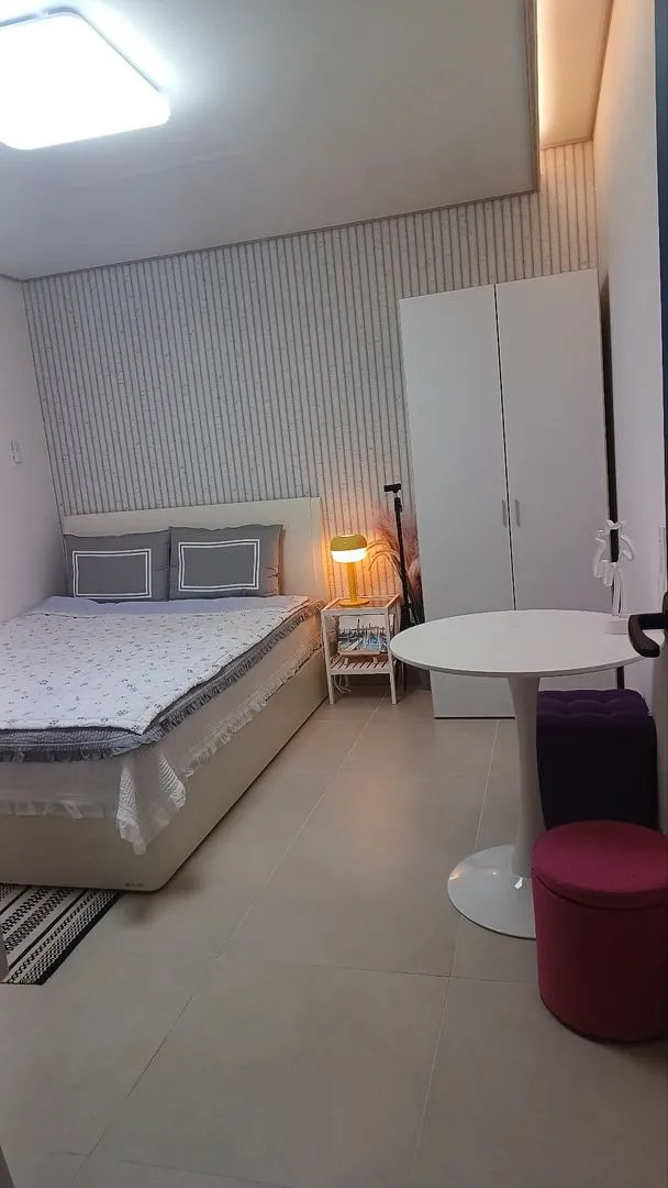 [제주 구좌] 평대해변이 120미터, 돌담이 정겨운 마을안 신축 농가주택 A동 37