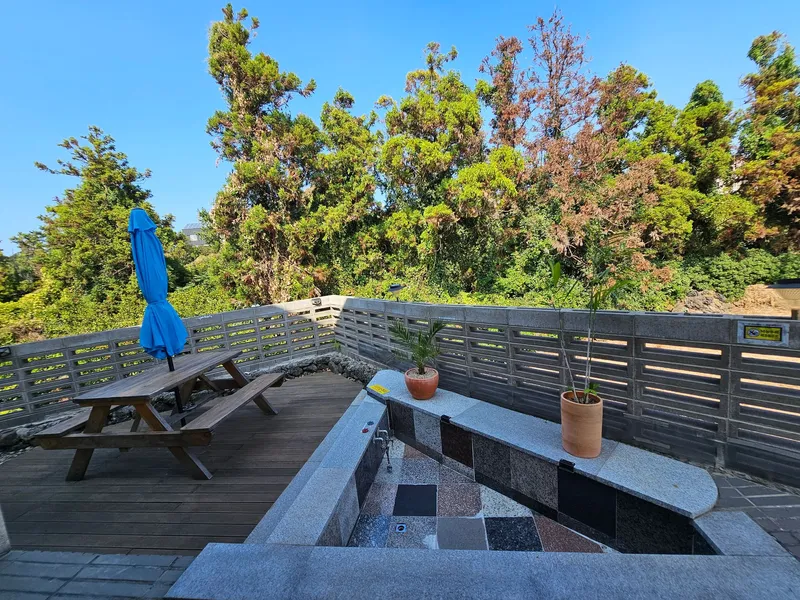 [Aewol, Jeju] Independent Pension Jacuzzi. Duplex with garden 12