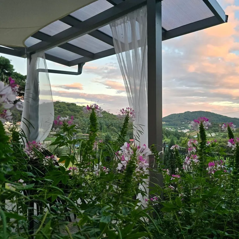 [Yangpyeong] A two-story, modern-style house with a great view 21