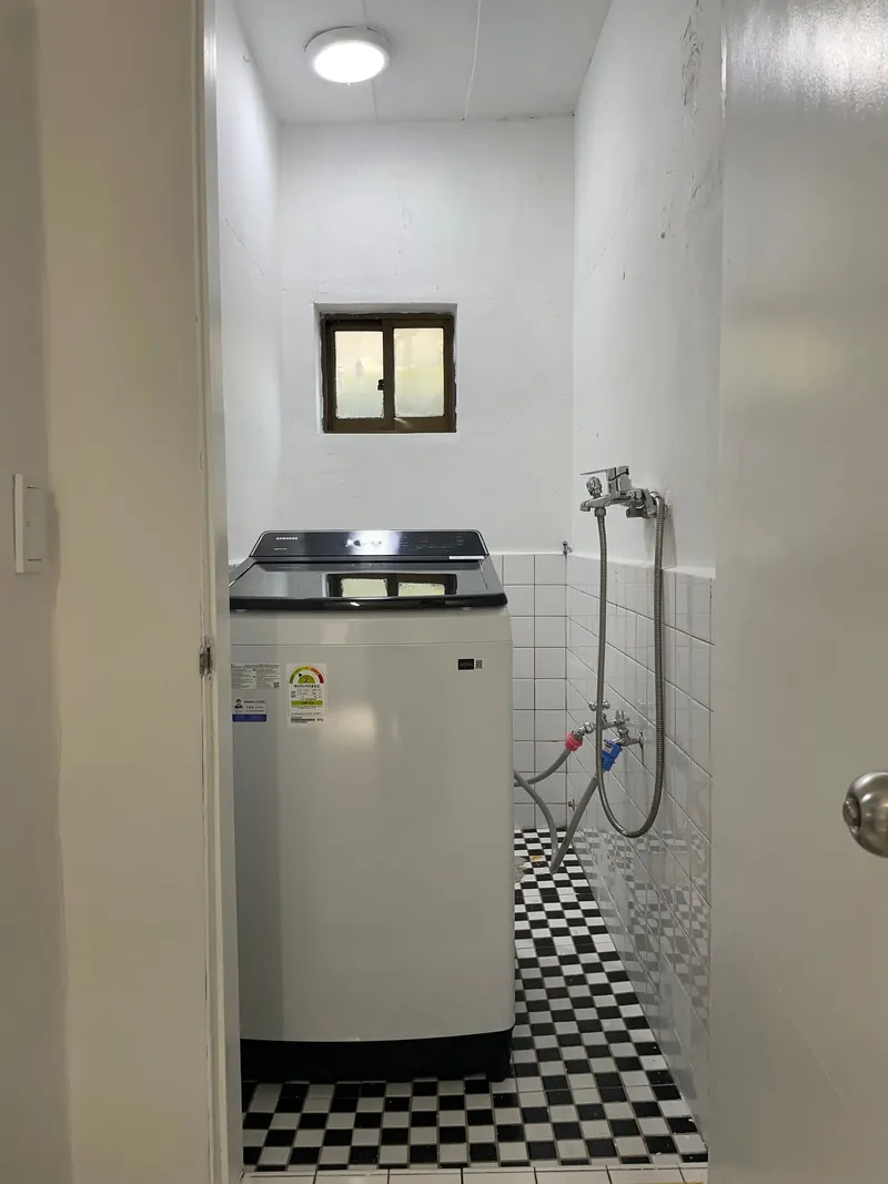 [Dongdaemun, Seoul] 4-minute walk from Korea University Station, three-room 15