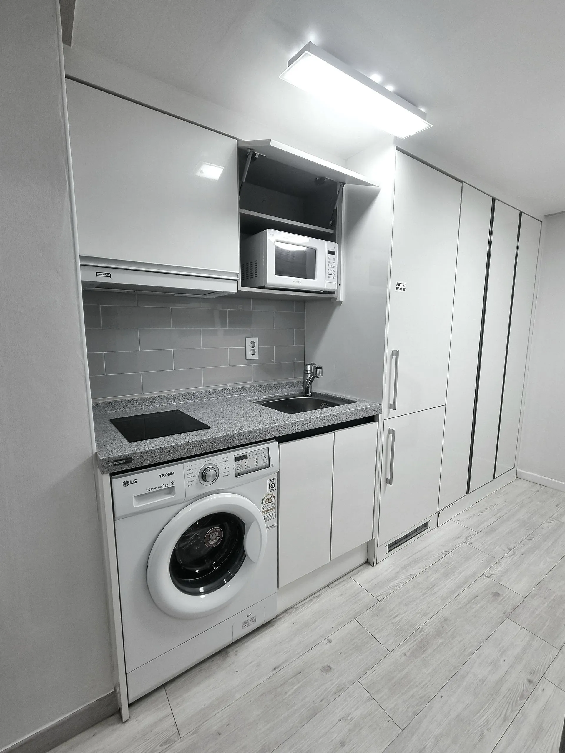 Bulgwang-dong Budget One-Bedroom Near Yeonsinnae