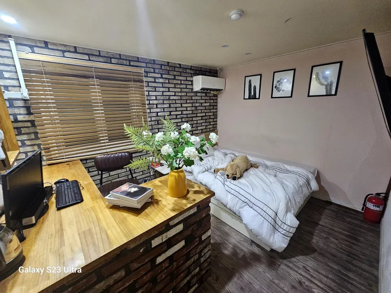 [Anyang] 1 minute walk from Myeonghak Station 15
