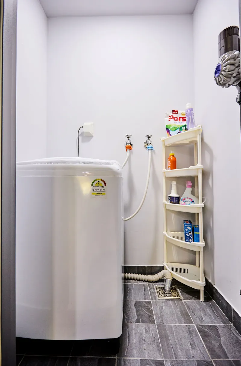 [Seodaemun, Seoul] PINE SECRET HOUSE (5 minutes from Hongik University Station, two-room balcony) 40