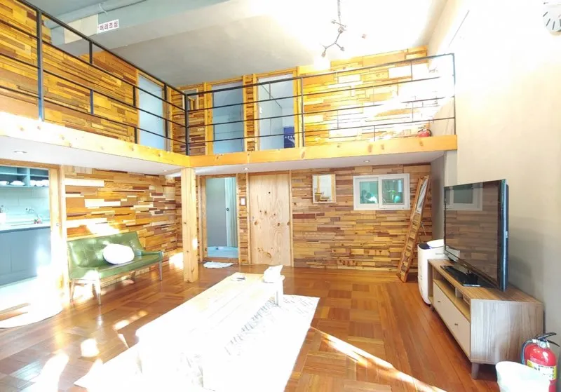 [Aewol, Jeju] A duplex accommodation remodeled from a branch school 4