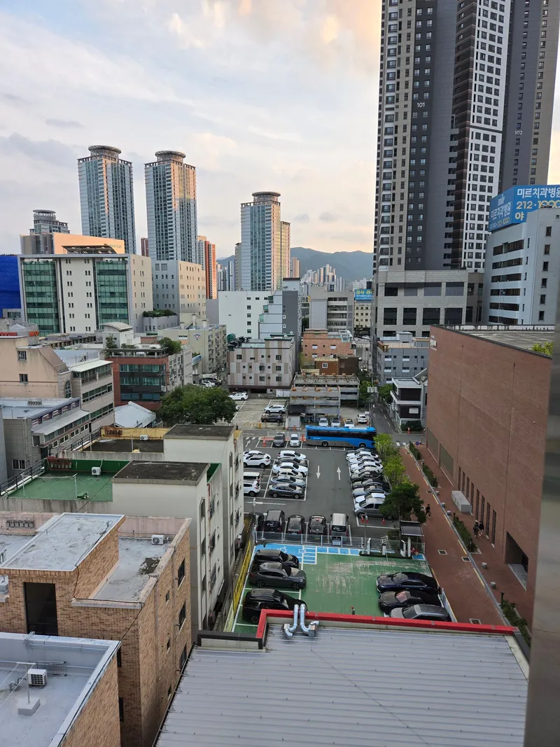 [Jung-gu, Daegu] Stay 57, Dongseong-ro, Banwoldang, Kyungdae Hospital Station 15