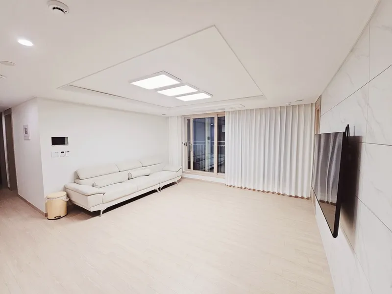 [Aewol, Jeju] Newly built 34 pyeong #Aewol cafe street #Near the sea #3 rooms #Family bed #Golf 14