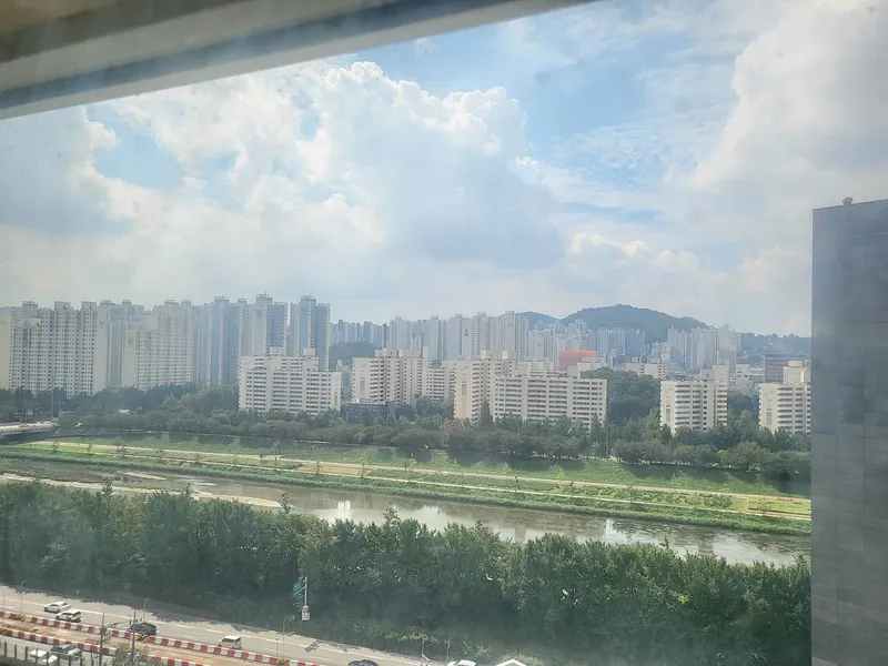 [서울 금천] 가산디지털단지역 역세권 고층 숙소 6
