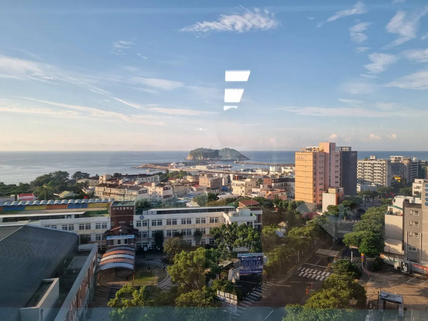 Seogwi-dong Ocean View One-Bedroom