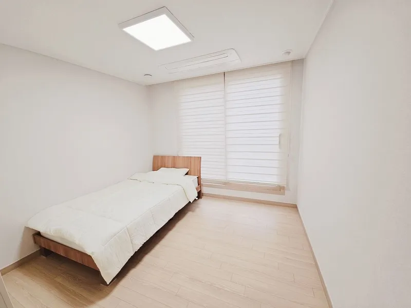[Aewol, Jeju] Newly built 34 pyeong #Aewol cafe street #Near the sea #3 rooms #Family bed #Golf 10