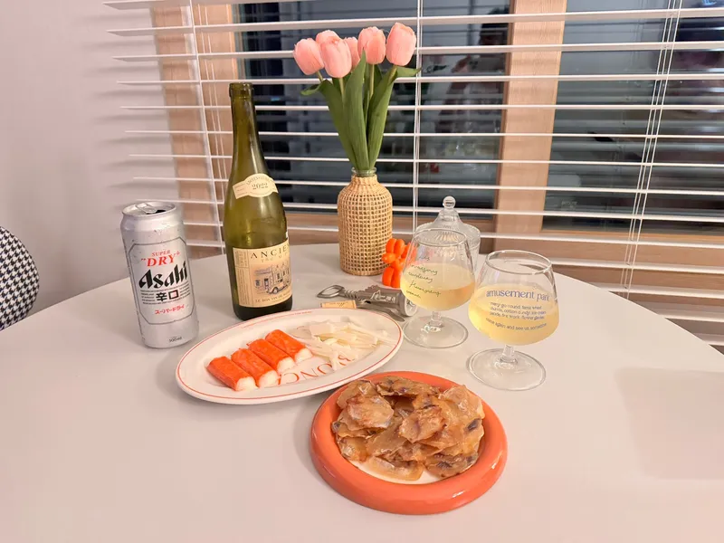 [Ansan] #Popular #Oceanview high-rise #Emotional accommodation #Two rooms #Netflix 5