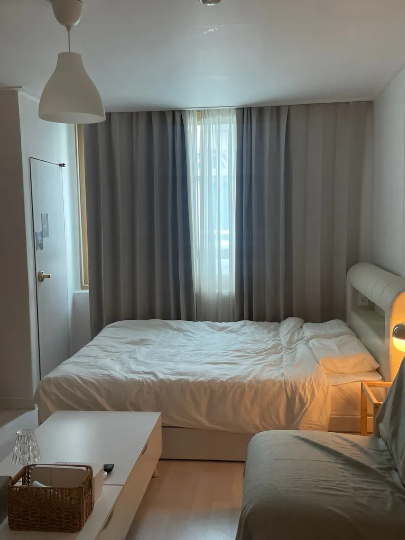 [Suwon][Suwon Gwonseon] Fully remodeled, 1 minute walk from Suwon City Hall Station in Inje-dong 14