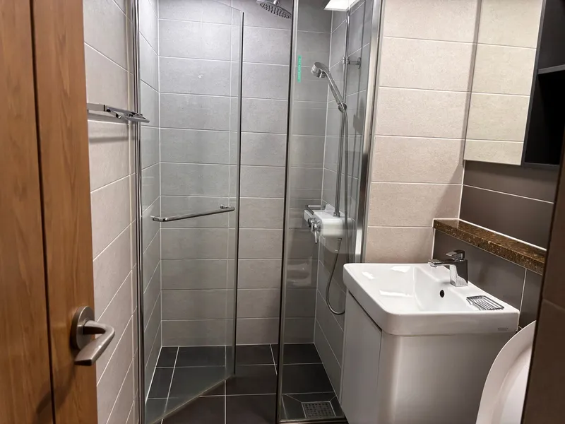 [Suyeong, Busan] Drone Show, Panoramic Ocean View, Two-Room Apartment, Free Parking, Review Check 14