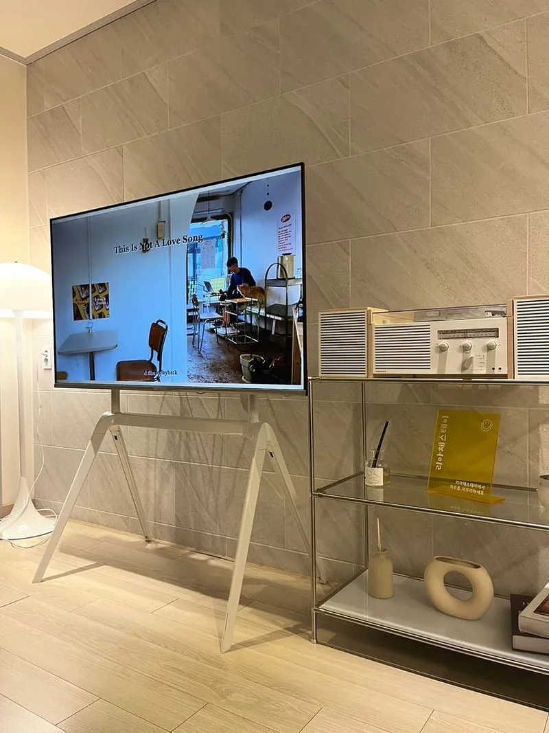 [Hwaseong] 2-room modern emotional accommodation #Dongtan Station #Lake Park 13