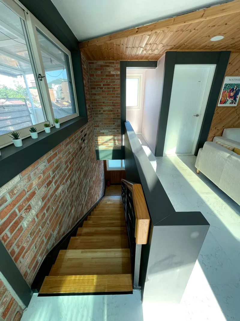 [전북 전주] 도심속의 마운틴뷰 테라스 복층 4룸 펜트하우스 한옥마을 8분 10