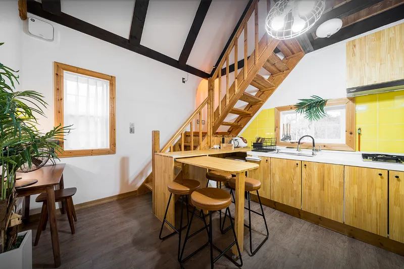 [Aewol, Jeju] Private two-story independent pension with large garden, individual terrace, barbecue D-1 building 7