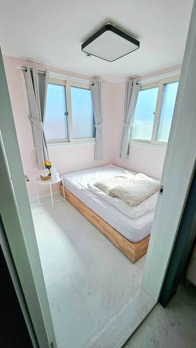 [전북 전주] 도심속의 마운틴뷰 테라스 복층 4룸 펜트하우스 한옥마을 8분 11