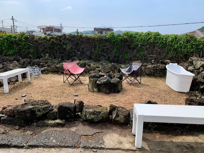 [제주 조천][북촌포구]바다거리 5초_트렌드 촌캉스 넓은마당 불멍,문어통발,낚시가능 236