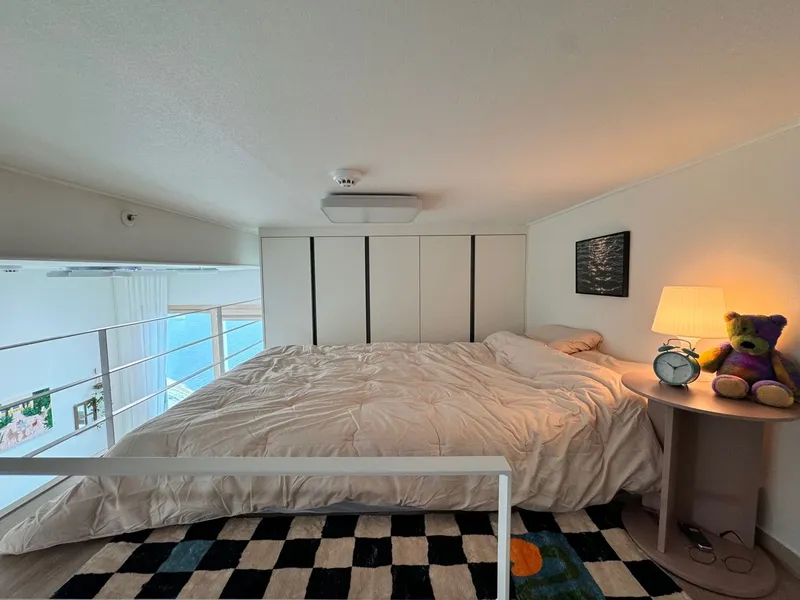 [Ansan] #Popular #Oceanview high-rise #Emotional accommodation #Two rooms #Netflix 12