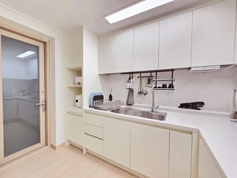 [Aewol, Jeju] Newly built 34 pyeong #Aewol cafe street #Near the sea #3 rooms #Family bed #Golf 20