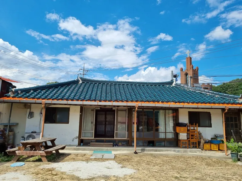 [Hamyang] Jirisan Blue Tile Hanok House (Independent, Large Yard) 8