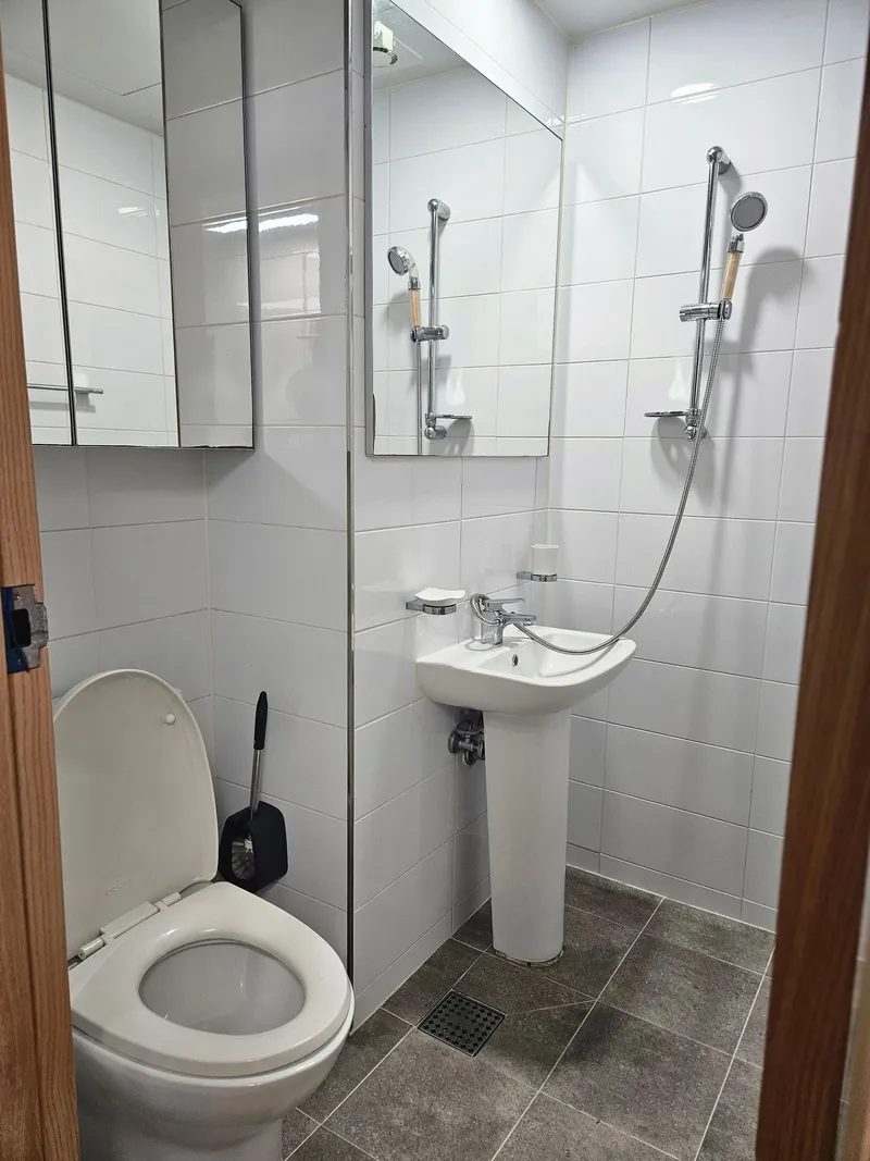[Pyeongtaek] Spacious and clean studio apartment 5 minutes from Pyeongtaek Station 19