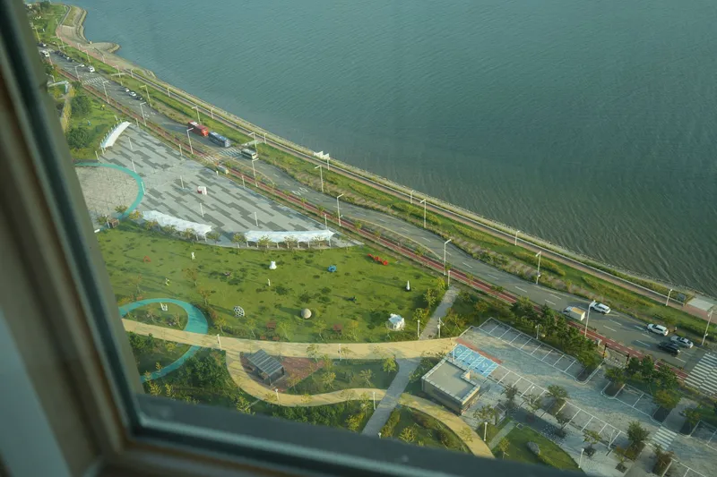 [Ansan] #Popular #Oceanview high-rise #Emotional accommodation #Two rooms #Netflix 24