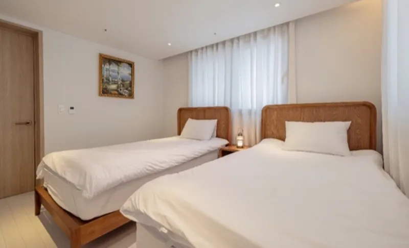 [Gangdong, Seoul] 2F Myeongil Station area newly built fully-furnished 4 beds 2 bathrooms 2
