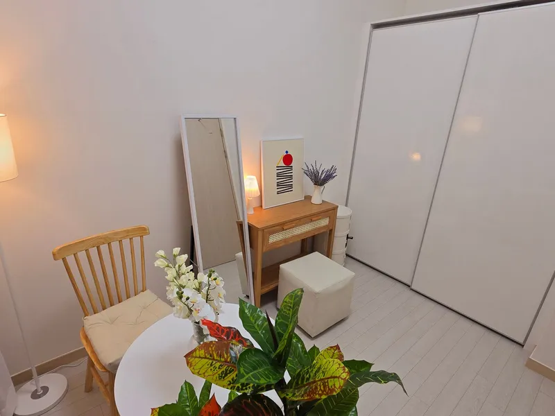 [Seongbuk, Seoul] Beautiful 2-room duplex officetel Wolgok Station Gireum Station Donam 4-way intersection 6